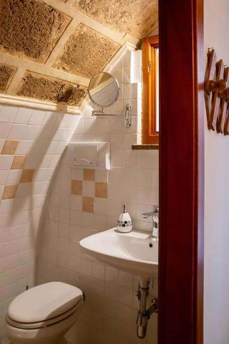 Casa Vacanze Da Angela - Erasmo 34 Alghero Ngoại thất bức ảnh